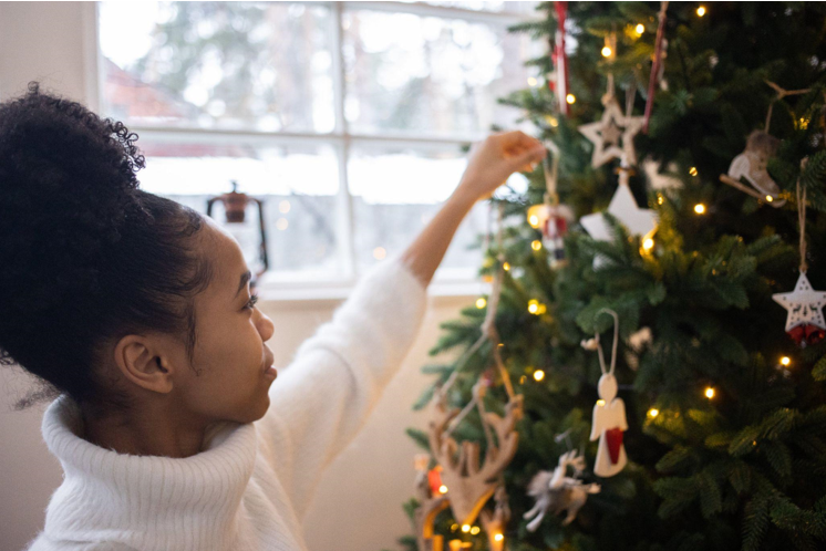 The Warmth and Convenience of Artificial Christmas Trees